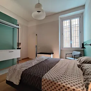 https://darsena-apartment.it-lombardy.com
